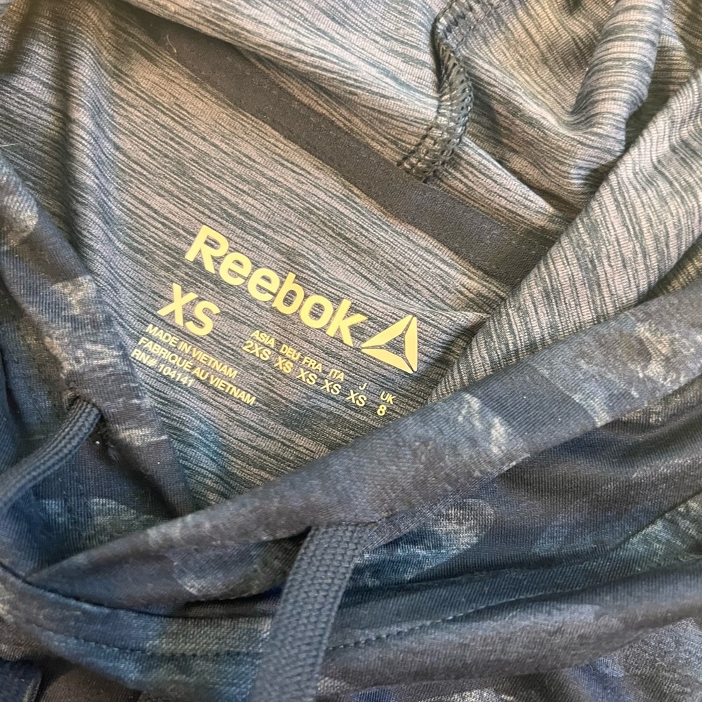 NWT Reebok Sport 24/7 Crop Jersey Hoodie / Athletic Sweatshirt - Picture 4 of 6